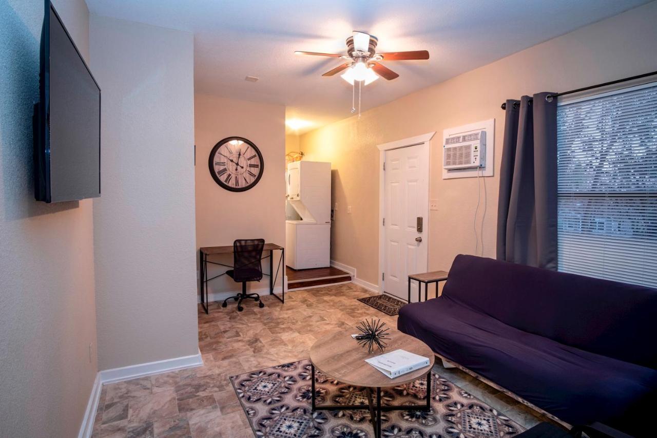 סן אנטוניו Cozy Downtown Guest House 2Br/1Ba Sleeps 8 מראה חיצוני תמונה